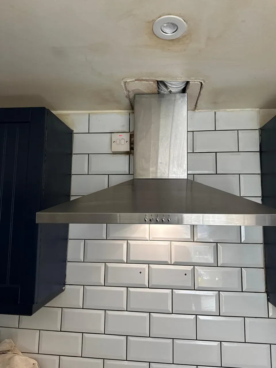 Kitchen Cooker Hood Circuit